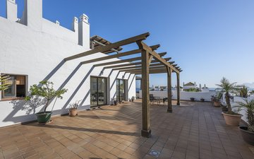 Property slide 10