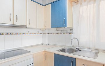 Property slide 10