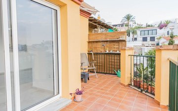 Property slide 12