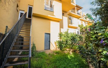 Property slide 17