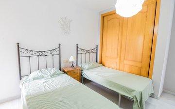 Property slide 39