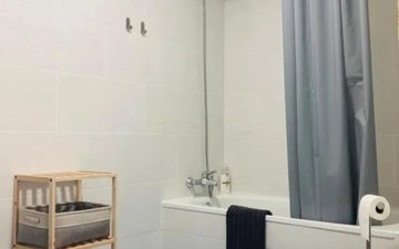 Property slide 10