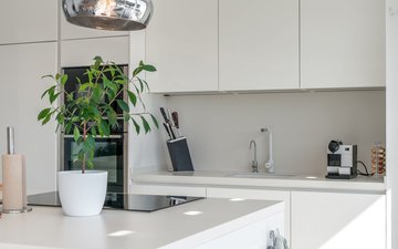 Property slide 10