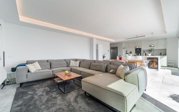 Property slide 20