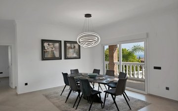 Property slide 32
