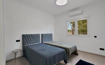 Property slide 43
