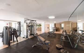 Property slide 20