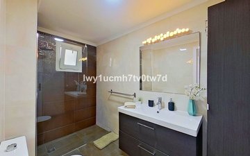 Property slide 60