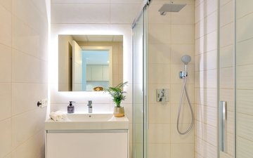 Property slide 17