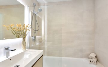 Property slide 25
