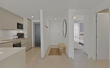 Property slide 32
