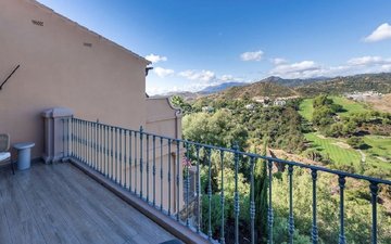 Property slide 24