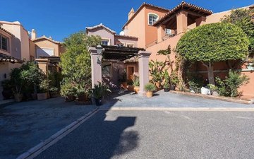 Property slide 46