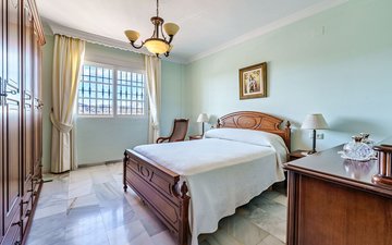 Property slide 21