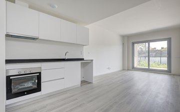 Property slide 5