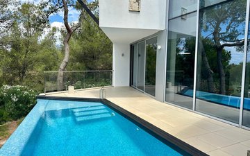 Property slide 23