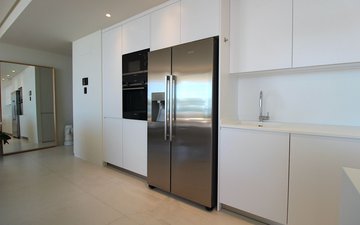 Property slide 20