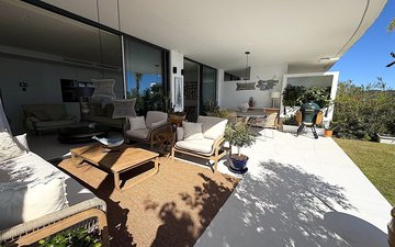 Property slide 21