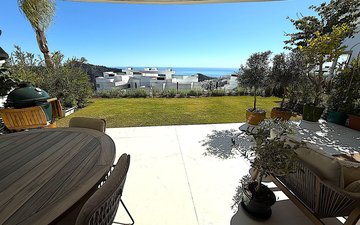 Property slide 25