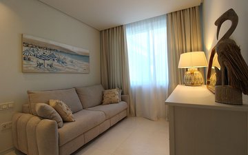 Property slide 31