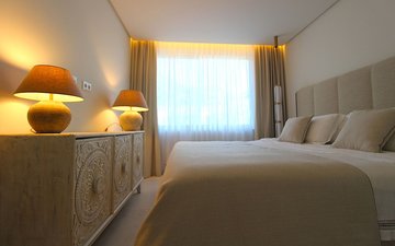 Property slide 34