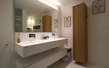 Property slide 39