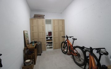 Property slide 42