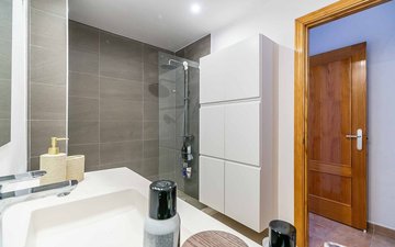 Property slide 39