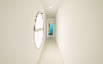 Property slide 32
