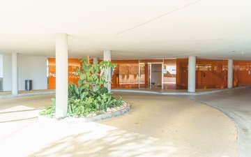 Property slide 50