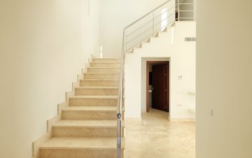 Property slide 18
