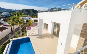 Property slide 30
