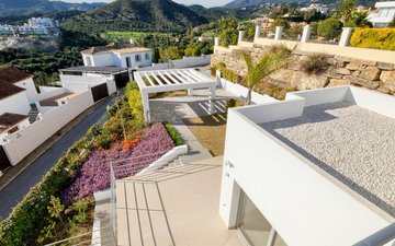 Property slide 36