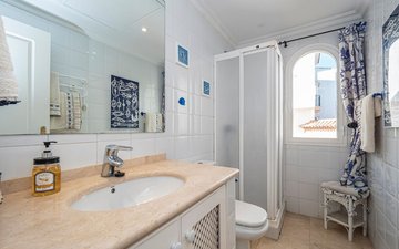 Property slide 25