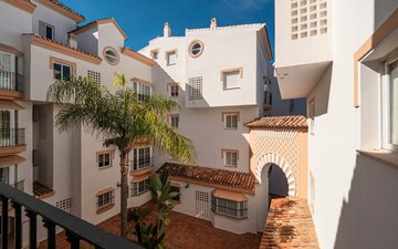 Property slide 28