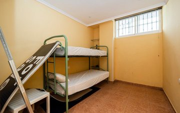 Property slide 31