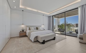 Property slide 20