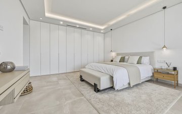 Property slide 21