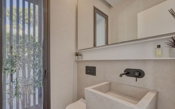 Property slide 4