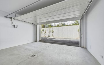 Property slide 40
