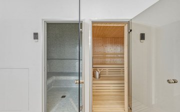 Property slide 44