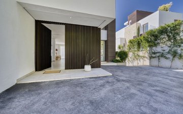 Property slide 6
