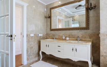 Property slide 28
