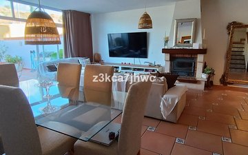 Property slide 16