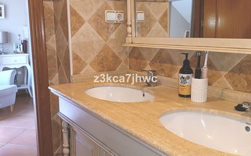 Property slide 40
