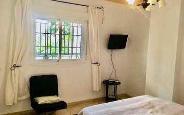Property slide 12