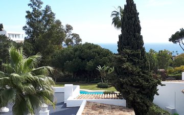 Property slide 39