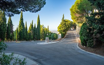 Property slide 10