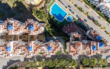 Property slide 22