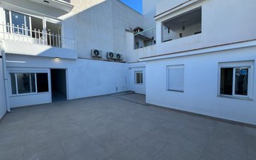 Property slide 22